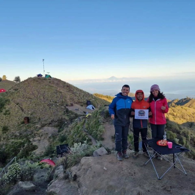 Crater rim, Sembalun Without Summit 2D2N Crater rim, Sembalun Without Summit 2D2N
