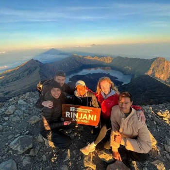 Crater rim and Summit  2D1N