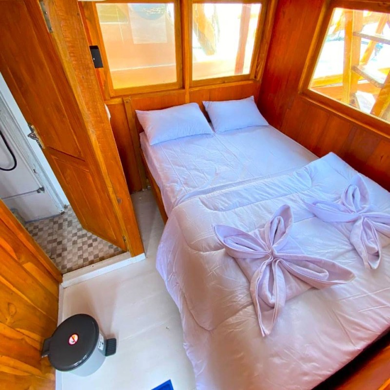 Komodo Boat Trip (3D2N) Komodo Boat Trip (3D2N)